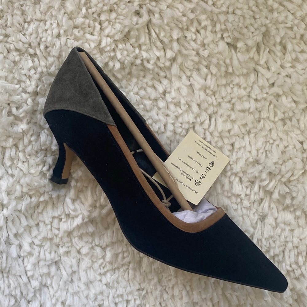 Sanctuary Black and Gray Heels